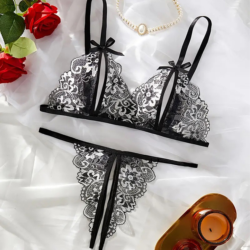 Black Hot Crotchless Sexy Wome - огляд і ціна Lace Bralette Set